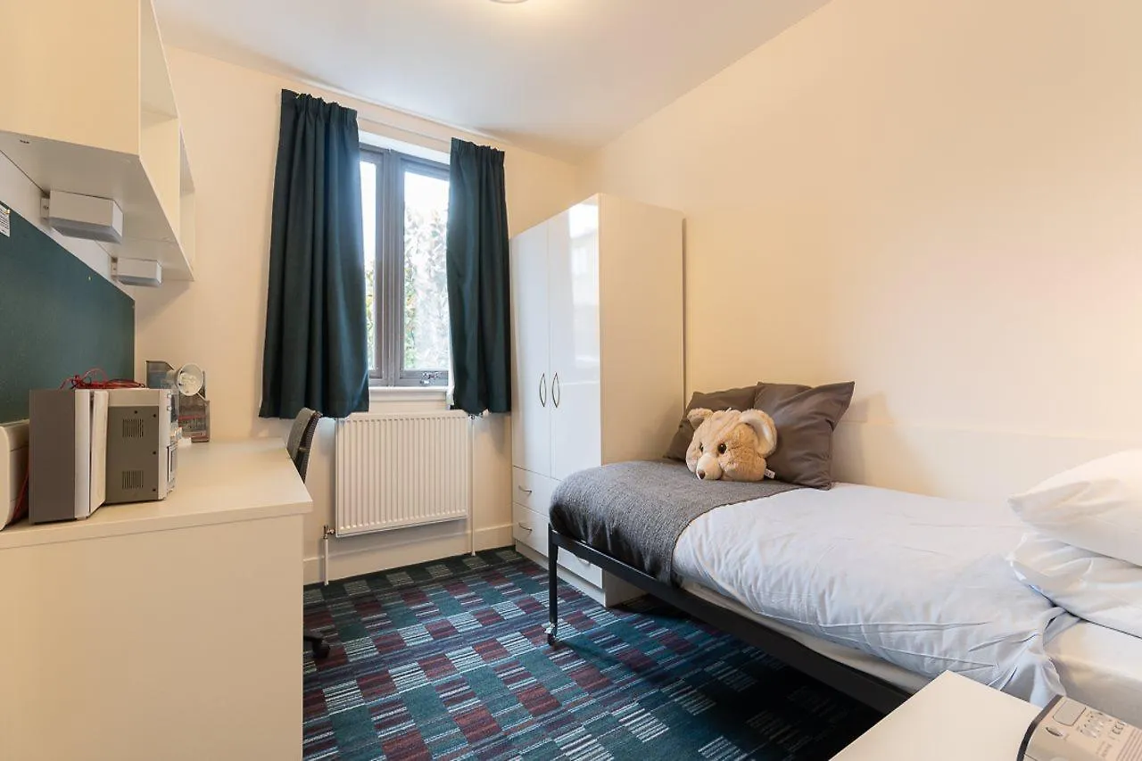 Edinburgh First Holland House Hotell
