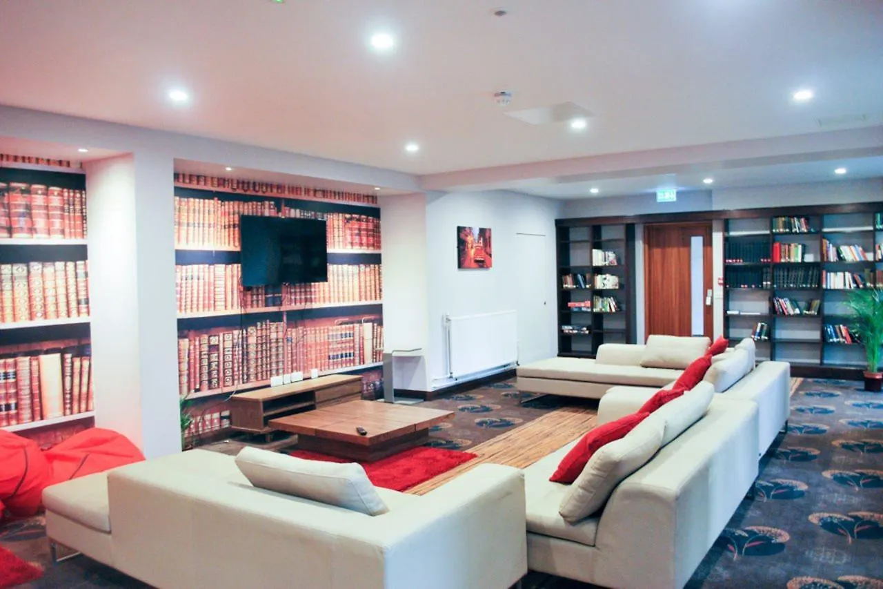 Edinburgh First Holland House Hotell 2*,  Storbritannien